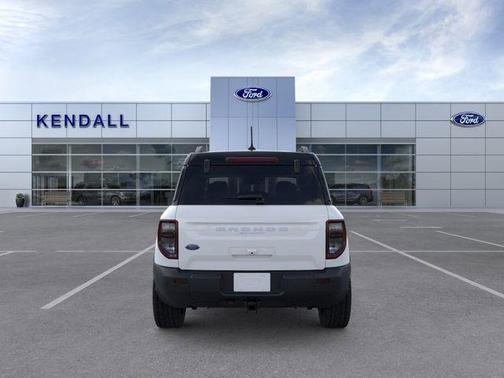 Oxford White 2026 Ford Bronco Sport Badlands