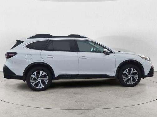 2020 Subaru Outback Touring