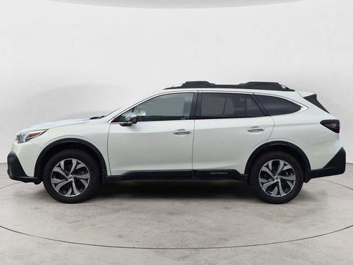 2020 Subaru Outback Touring