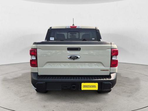 Terrain 2024 Ford Maverick Lariat