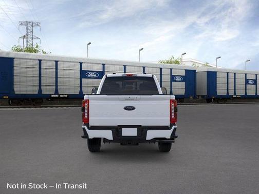 Oxford White 2026 Ford F-350 Lariat Super Duty