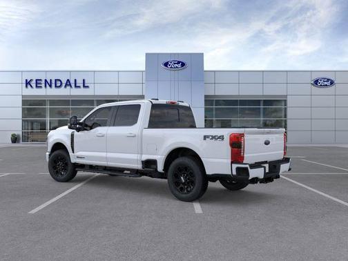 Oxford White 2026 Ford F-350 Lariat Super Duty
