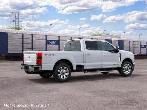 Oxford White 2027 Ford F-350 Lariat Super Duty