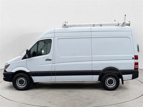 2017 Mercedes-Benz Sprinter 2500 144 WB