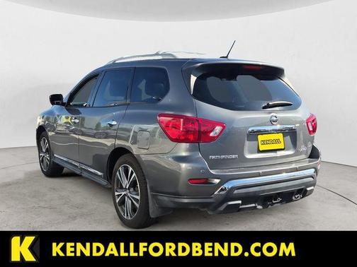 Gun Metallic 2018 Nissan Pathfinder Platinum