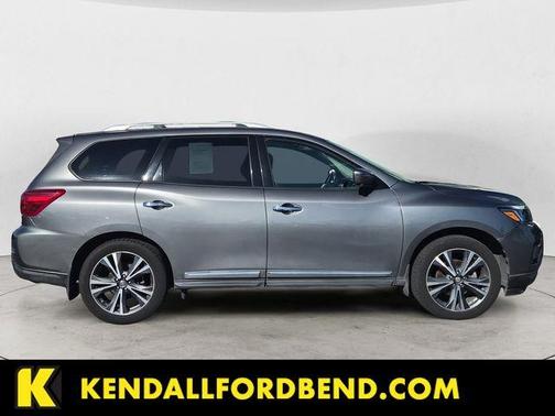 Gun Metallic 2018 Nissan Pathfinder Platinum