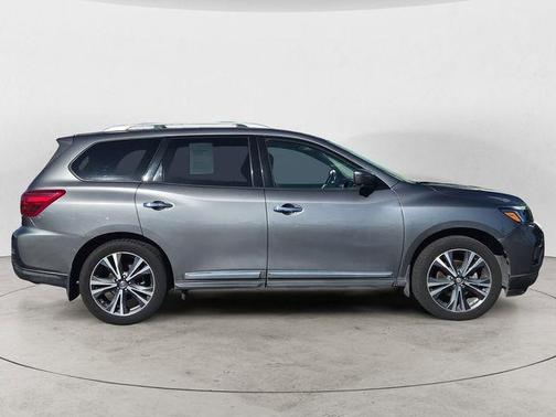 Gun Metallic 2018 Nissan Pathfinder Platinum