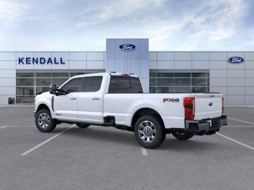 White Metallic 2026 Ford F-350 Lariat Super Duty