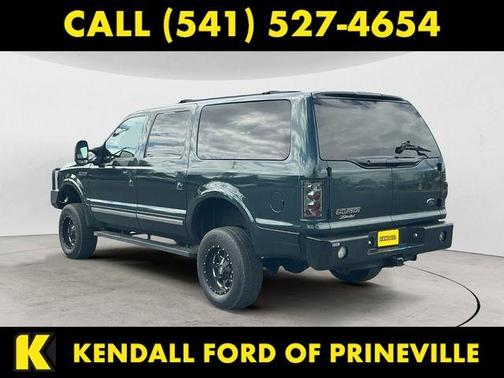 Green 2002 Ford Excursion Limited