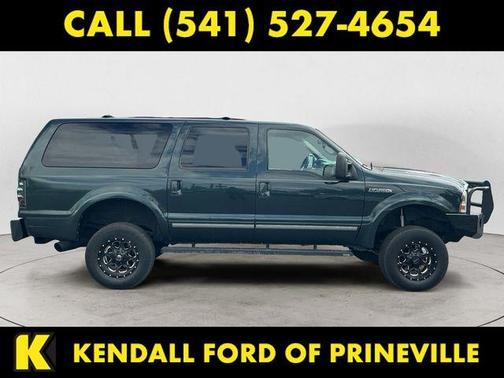 Green 2002 Ford Excursion Limited