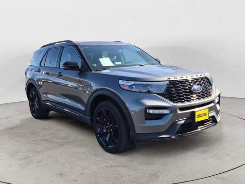 Gray Metallic 2023 Ford Explorer ST