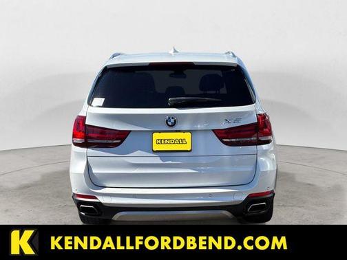 White Metallic 2018 BMW X5 eDrive xDrive40e