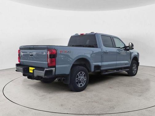 2025 Ford F-350 Lariat Super Duty