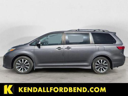 2018 Toyota Sienna Limited Premium