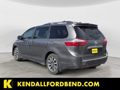 2018 Toyota Sienna Limited Premium