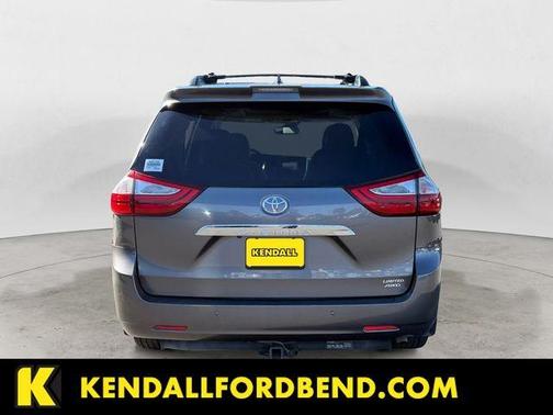 Predawn Gray Mica 2018 Toyota Sienna Limited Premium