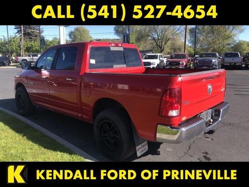 2016 RAM 1500 SLT