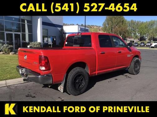 2016 RAM 1500 SLT