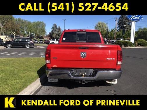 2016 RAM 1500 SLT