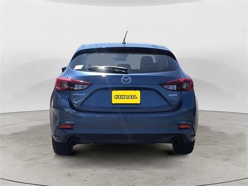 2018 Mazda Mazda3 Touring