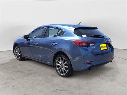 2018 Mazda Mazda3 Touring