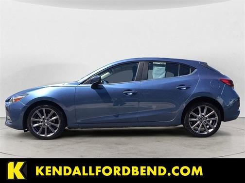 2018 Mazda Mazda3 Touring