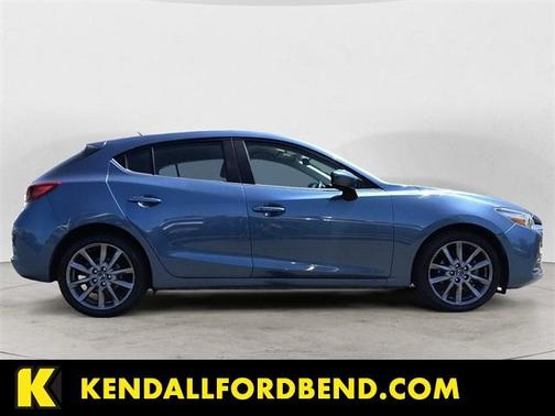 2018 Mazda Mazda3 Touring