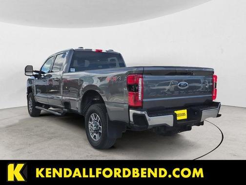 2025 Ford F-350 Lariat Super Duty