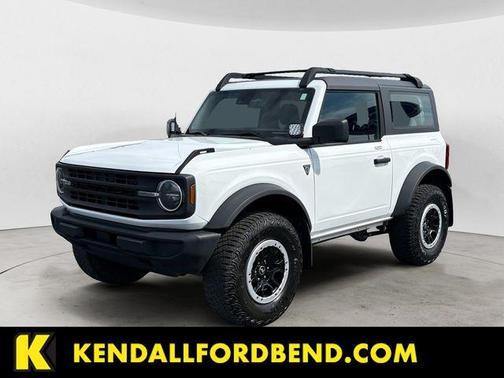 Oxford White 2023 Ford Bronco Base