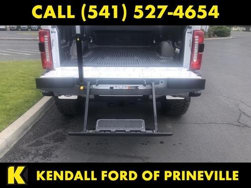 2024 Ford F-350 Lariat Super Duty