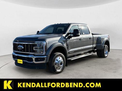 Gray Metallic 2025 Ford F-450 Lariat