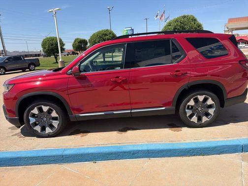 Radiant Red Metallic II 2026 Honda Pilot Elite