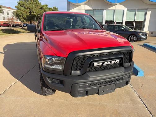 2024 RAM 1500 Classic Warlock Crew Cab 4x2 5'7' Box