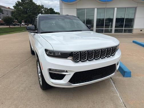 2024 Jeep Grand Cherokee Summit