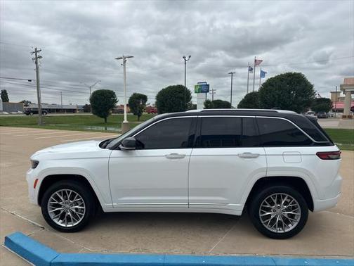 2024 Jeep Grand Cherokee Summit