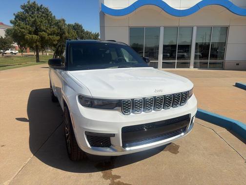 Bright White Clearcoat 2024 Jeep Grand Cherokee L Summit Reserve