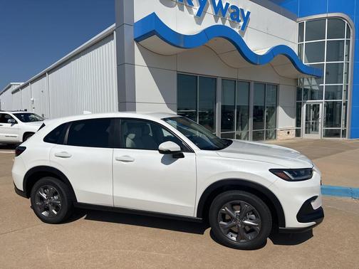 2026 Honda HR-V LX