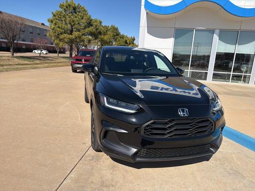 2026 Honda HR-V AWD Sport