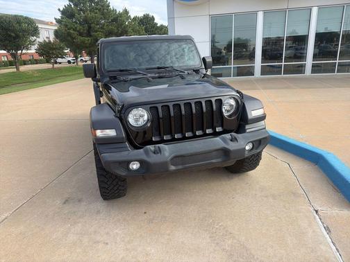 Black Clearcoat 2018 Jeep Wrangler Unlimited Sport
