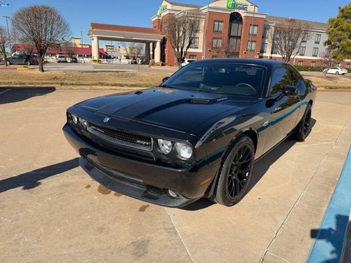 2008 Dodge Challenger SRT8