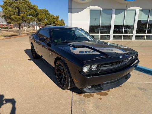 2008 Dodge Challenger SRT8