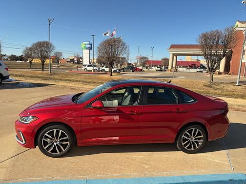 2025 Volkswagen Jetta 1.5T SE