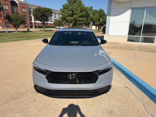 2025 Honda Accord Hybrid Base