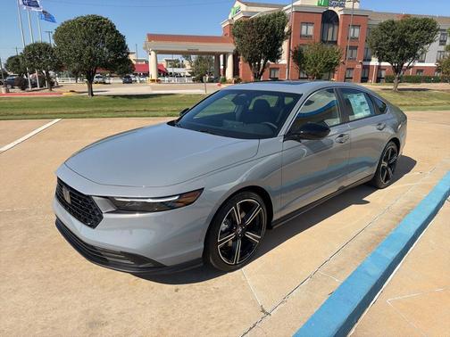 2025 Honda Accord Hybrid Base