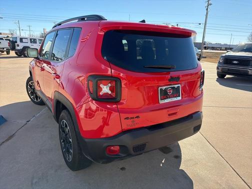 2023 Jeep Renegade Upland