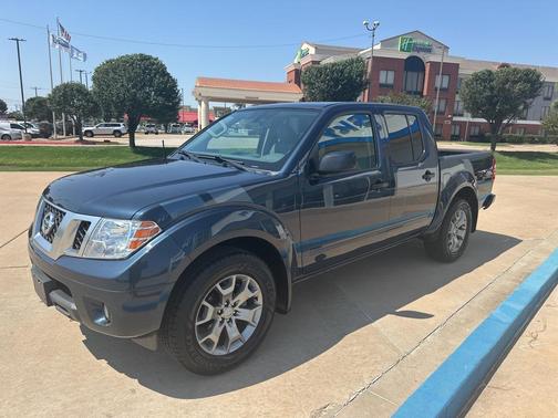 2021 Nissan Frontier SV
