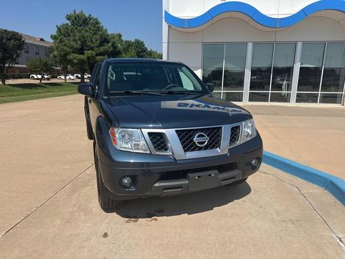 2021 Nissan Frontier SV