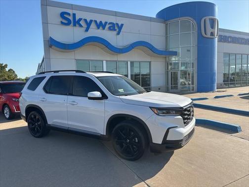 2023 Honda Pilot AWD Elite