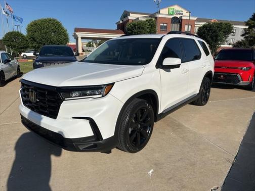 2023 Honda Pilot AWD Elite