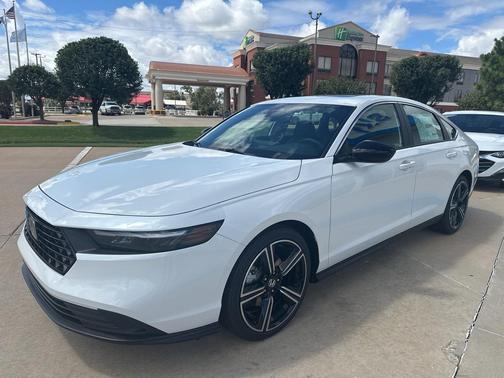 2025 Honda Accord Hybrid Base